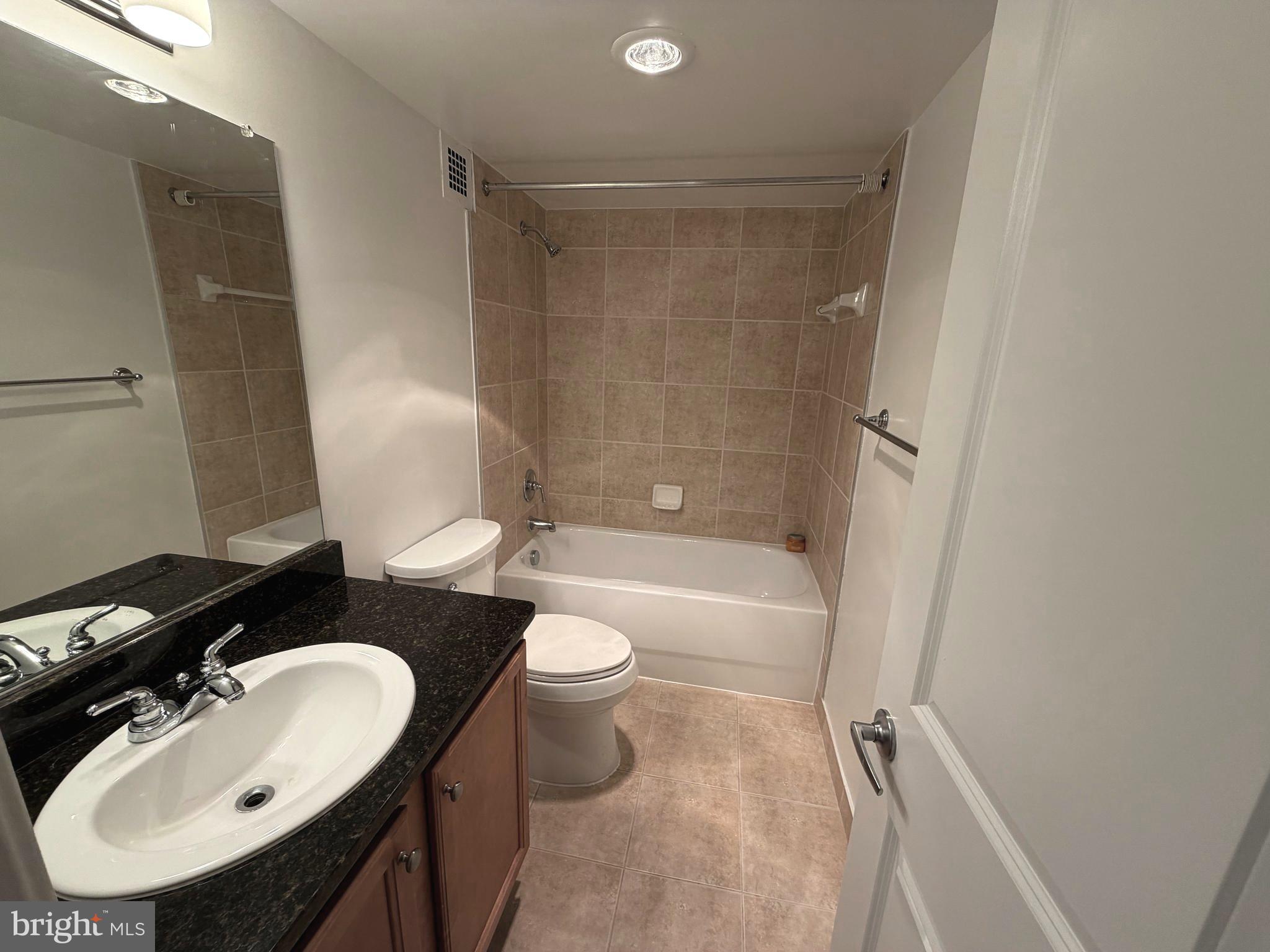 MICA AT SILVER SPRING METRO - Residential