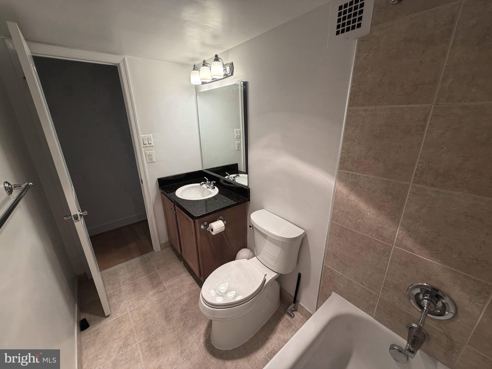 MICA AT SILVER SPRING METRO - Residential