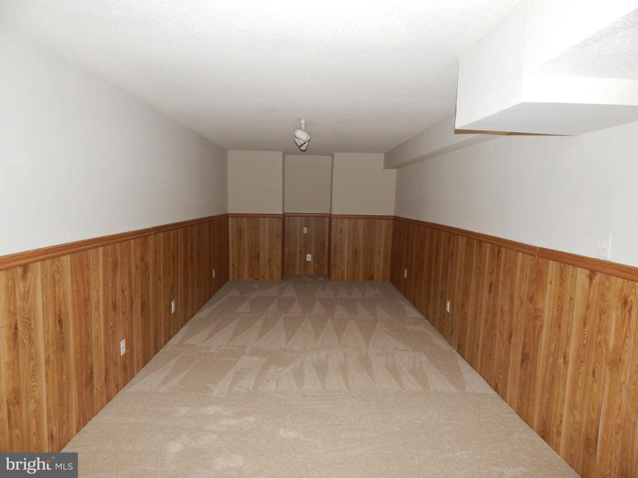 GREENBRIER - Residential