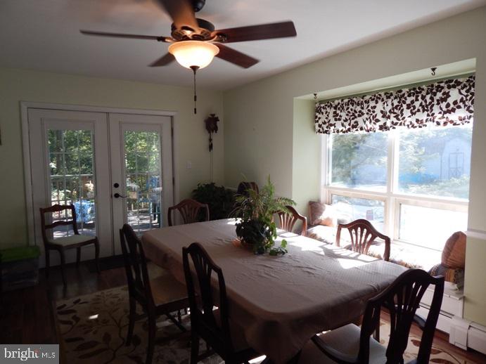 MAPLE HILL FARMS - Residential