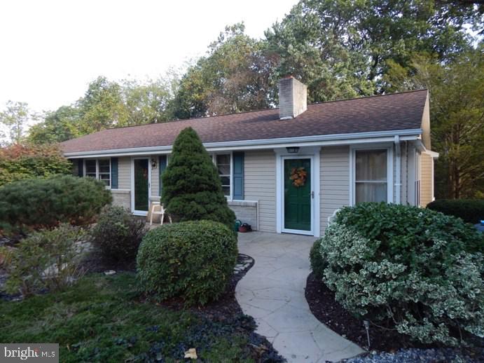 MAPLE HILL FARMS - Residential