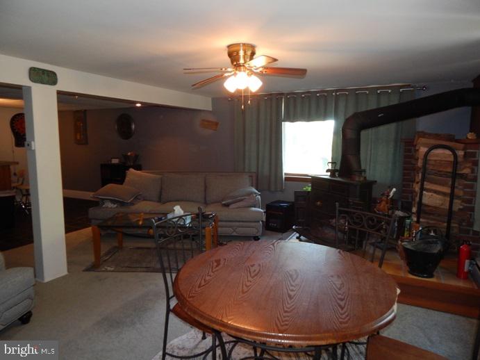MAPLE HILL FARMS - Residential