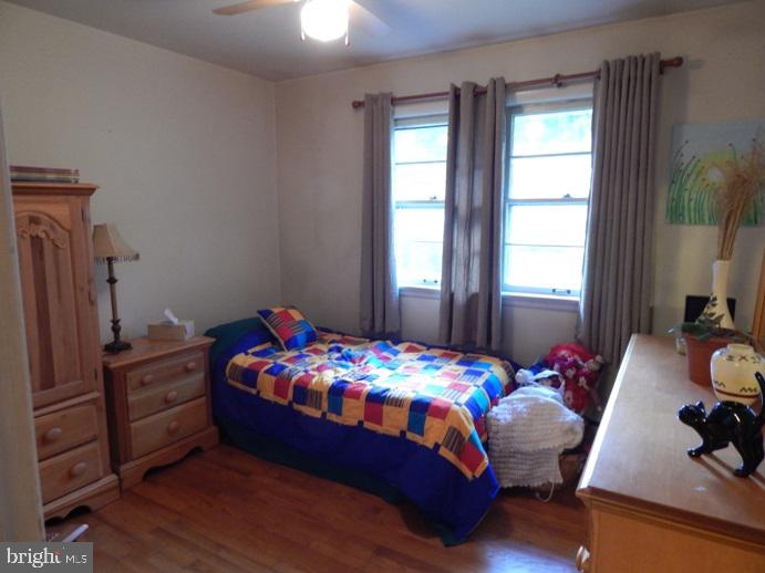 MAPLE HILL FARMS - Residential