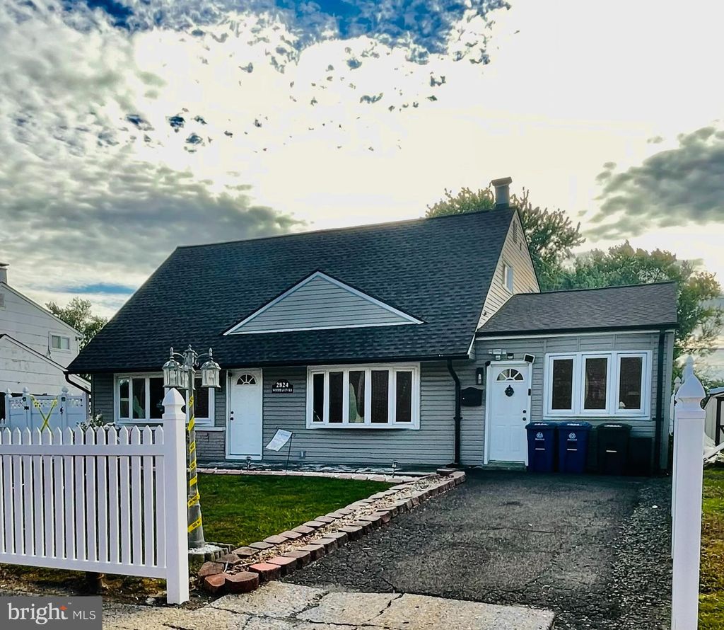 Photo of 2824 Woodhaven Road, PHILADELPHIA, PA 19154 (MLS # PAPH2548676)