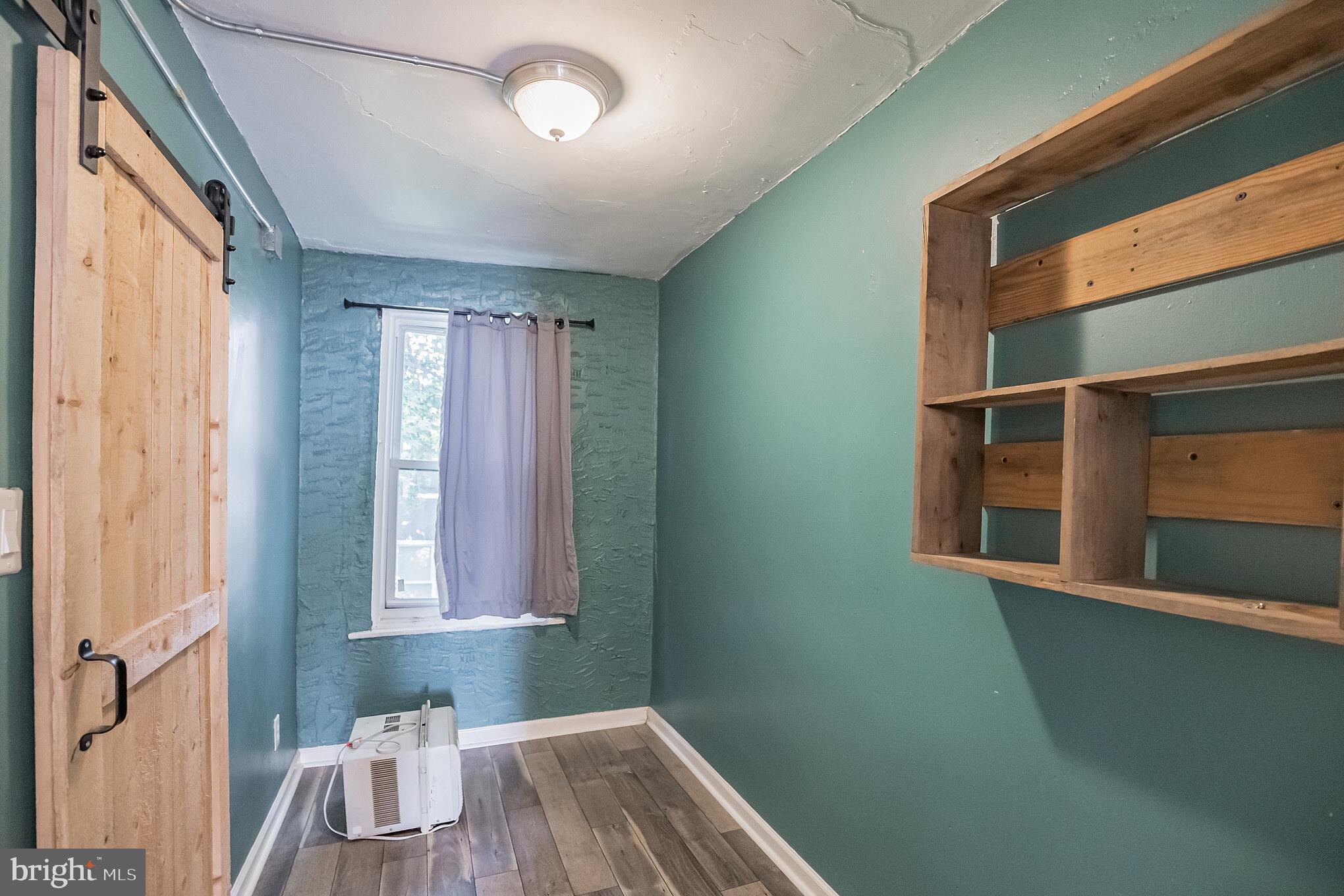 WEST KENSINGTON - Residential