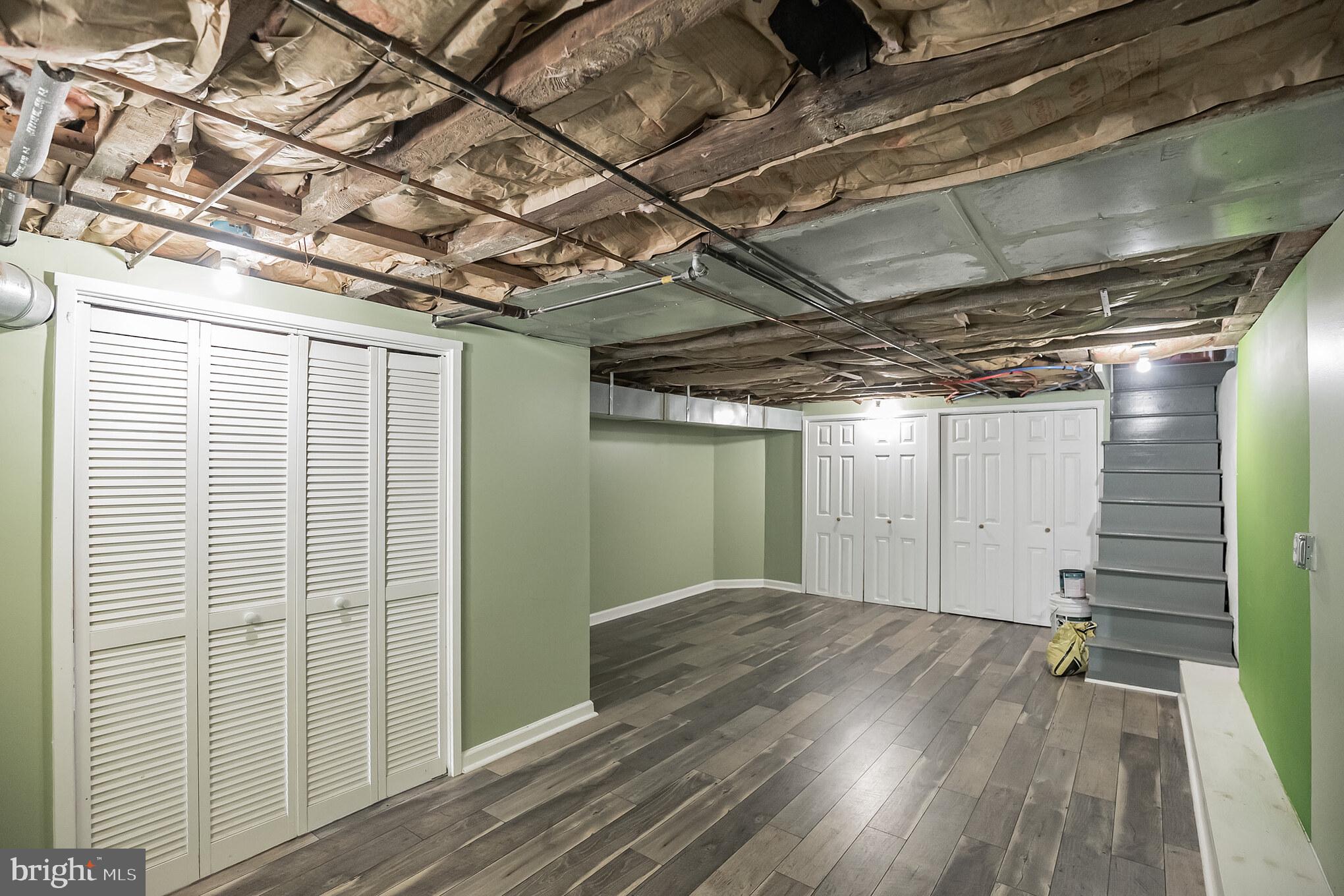 WEST KENSINGTON - Residential