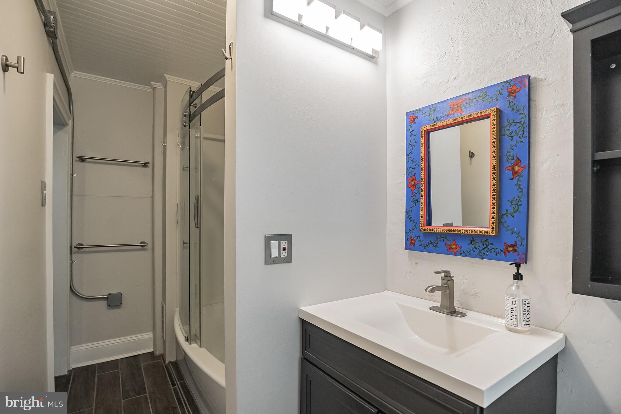 WEST KENSINGTON - Residential