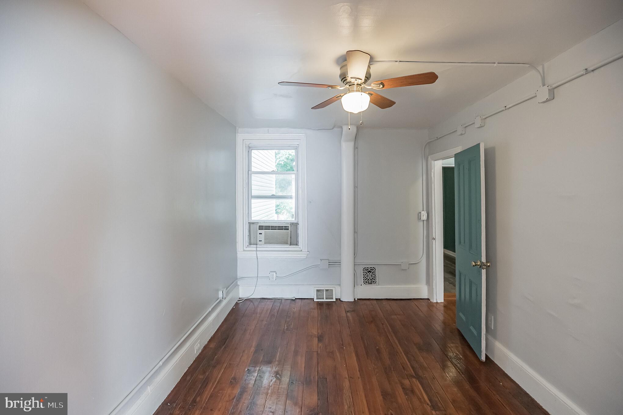 WEST KENSINGTON - Residential