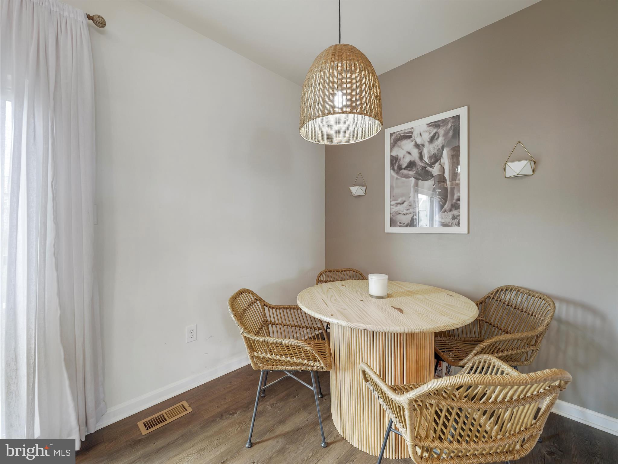 BERKELEY RIDGE - Residential