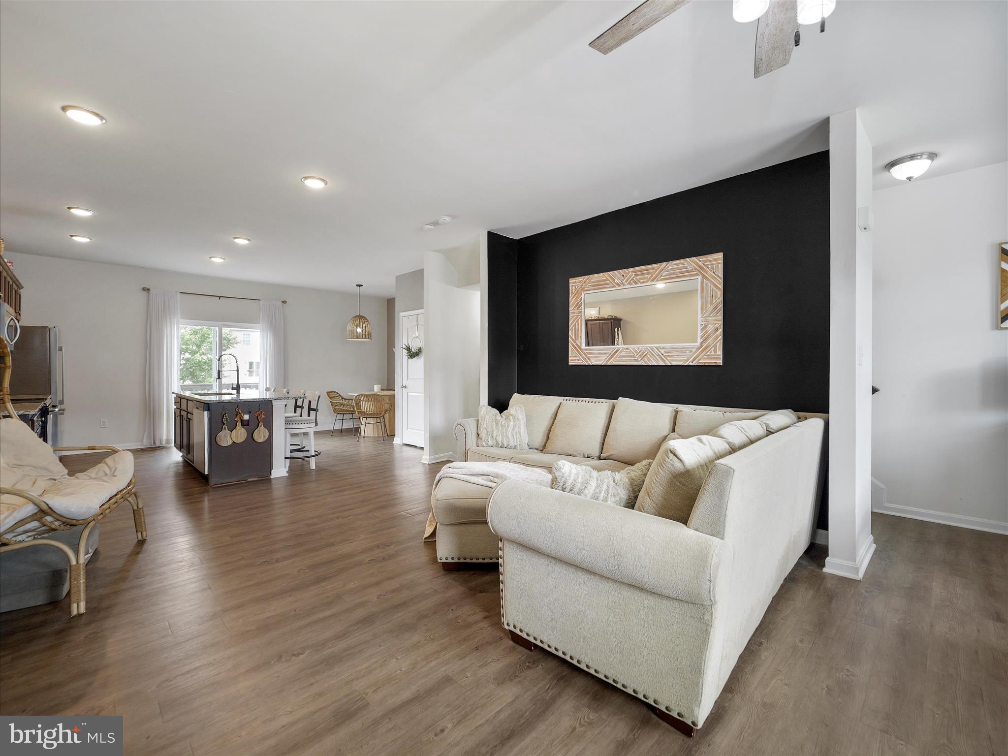 BERKELEY RIDGE - Residential