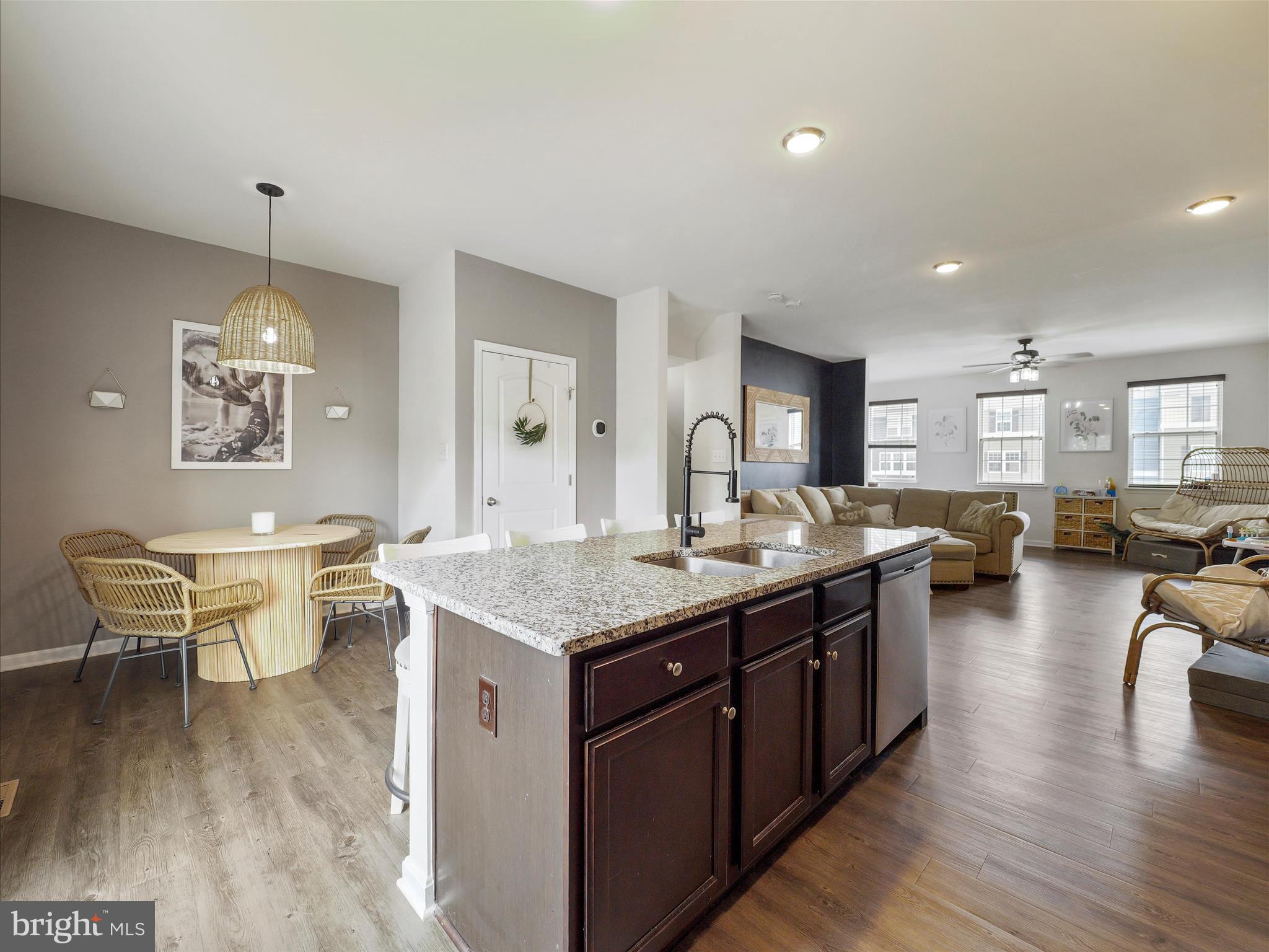 BERKELEY RIDGE - Residential