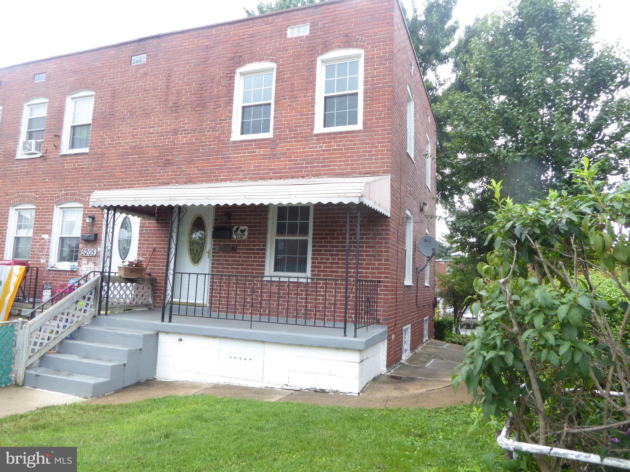 ARUNDEL VILLAGE - Residential