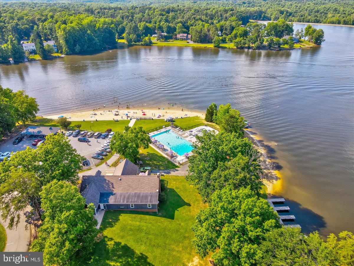 LAKE LAND OR - Residential