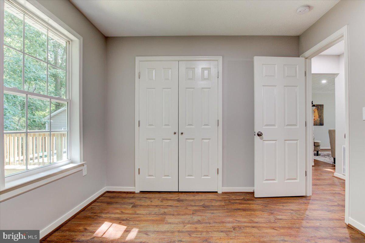 LAKE LAND OR - Residential