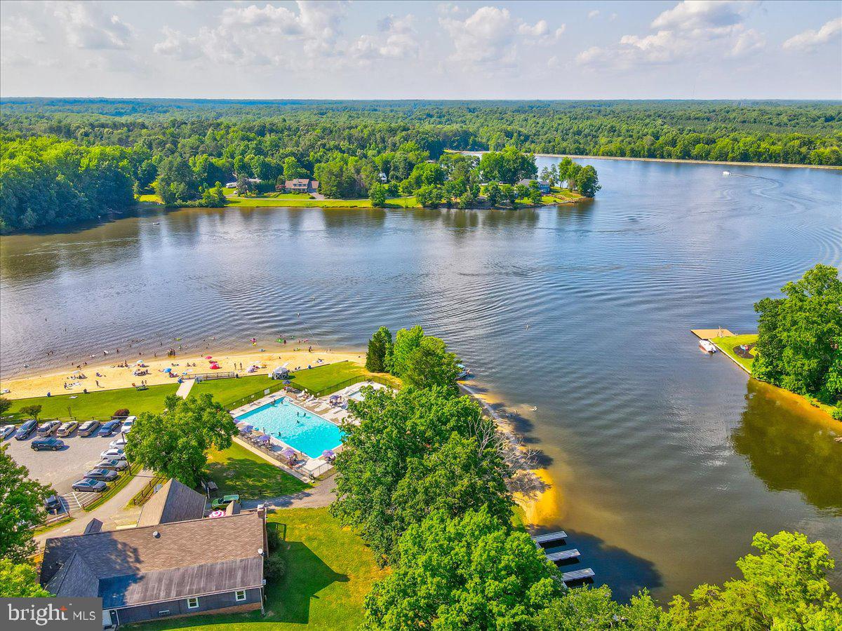 LAKE LAND OR - Residential