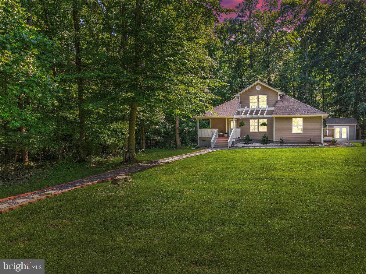 LAKE LAND OR - Residential