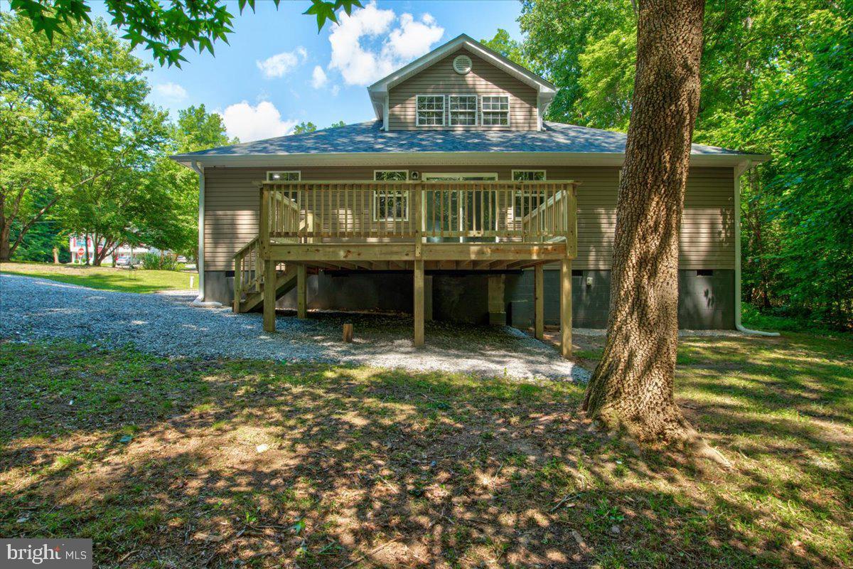 LAKE LAND OR - Residential