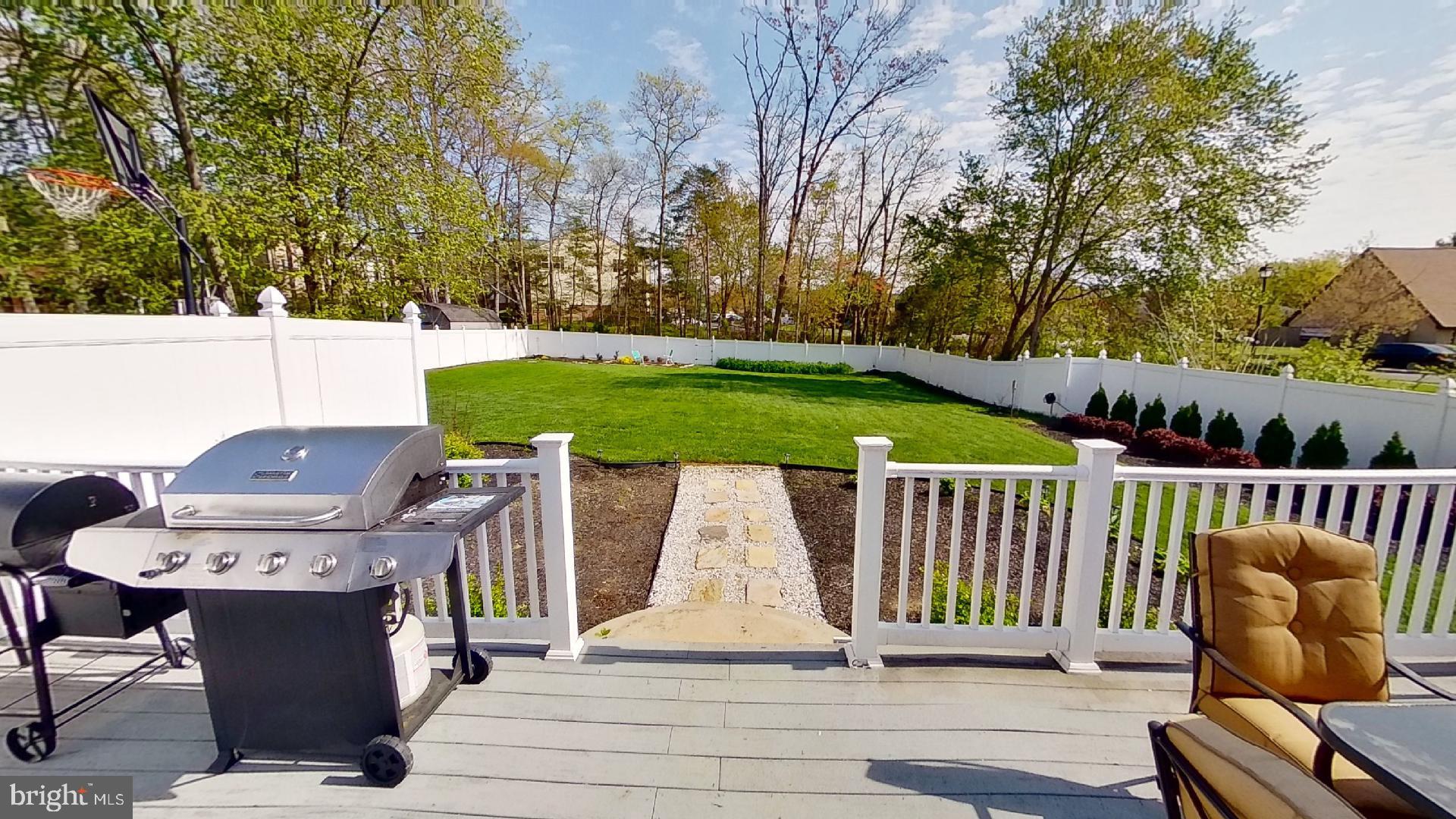 PERRY HALL - Residential