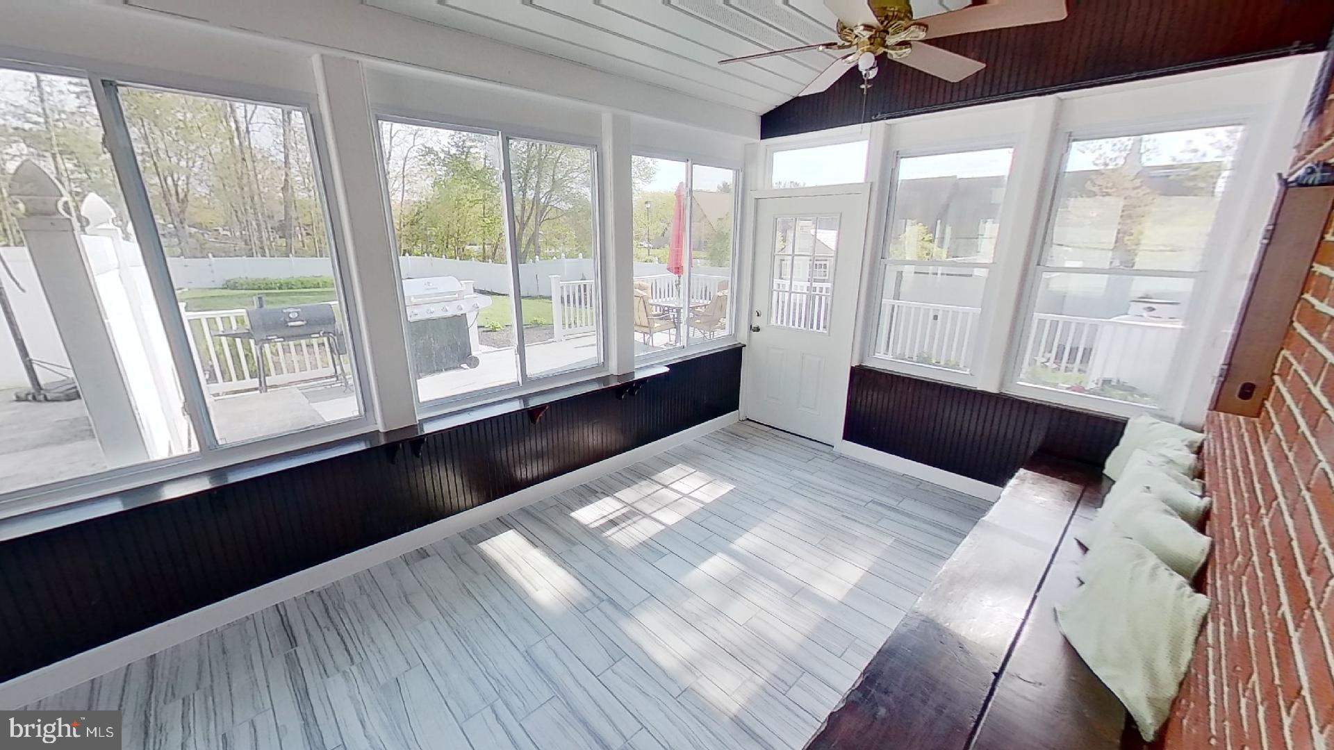 PERRY HALL - Residential