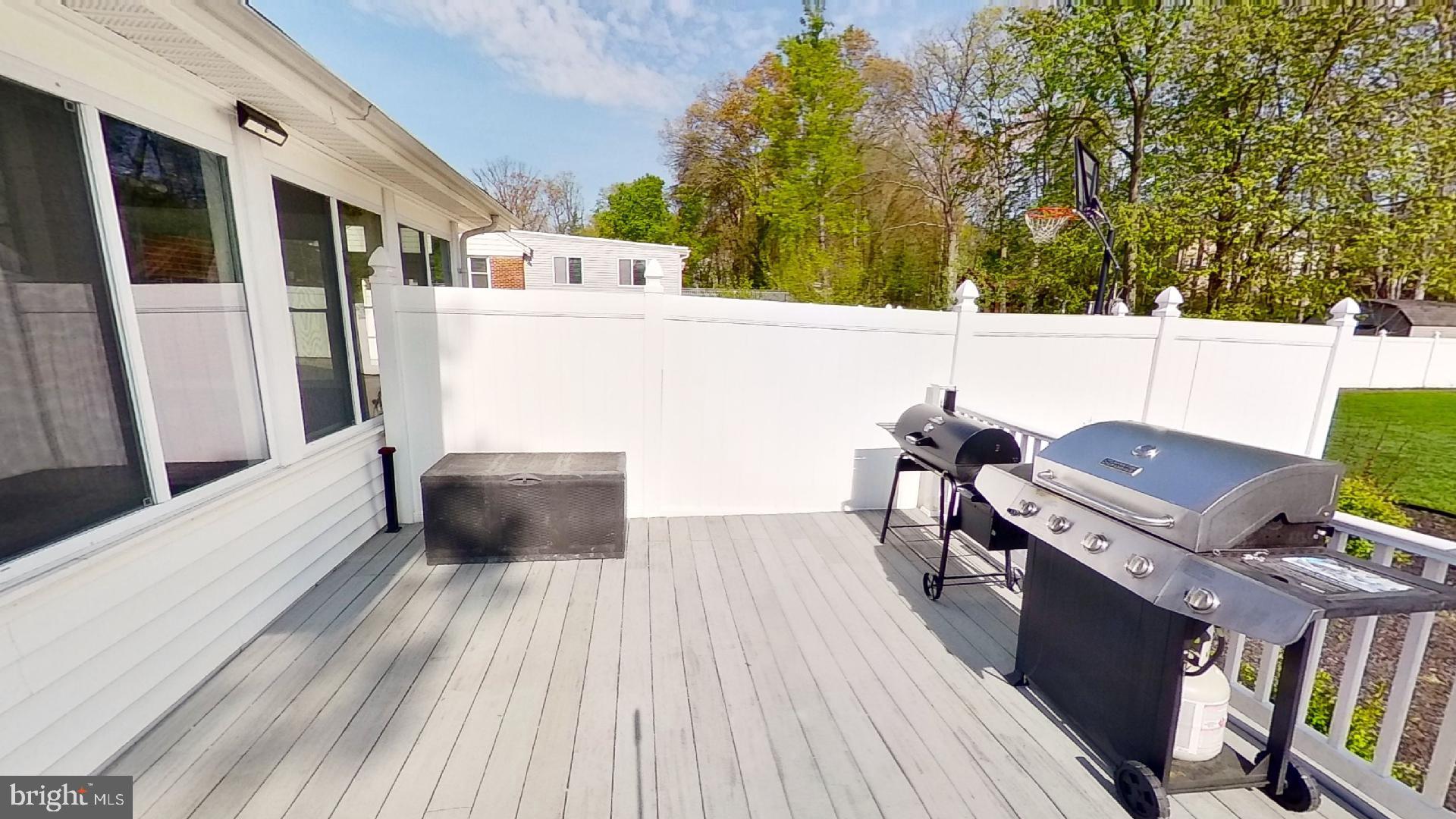 PERRY HALL - Residential