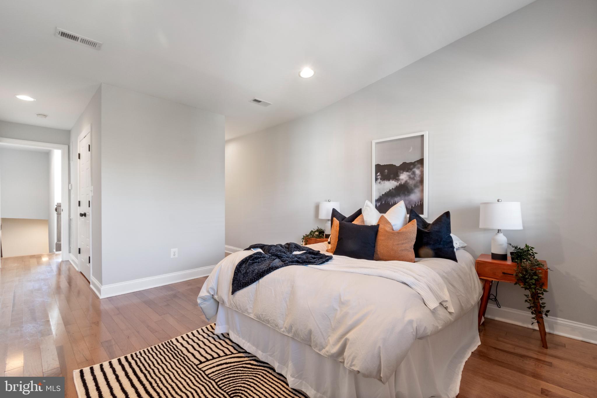 UPPER FELLS POINT - Residential