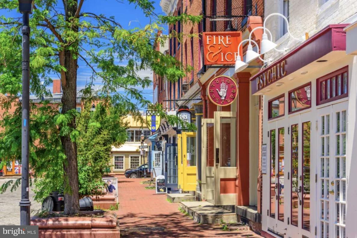 UPPER FELLS POINT - Residential