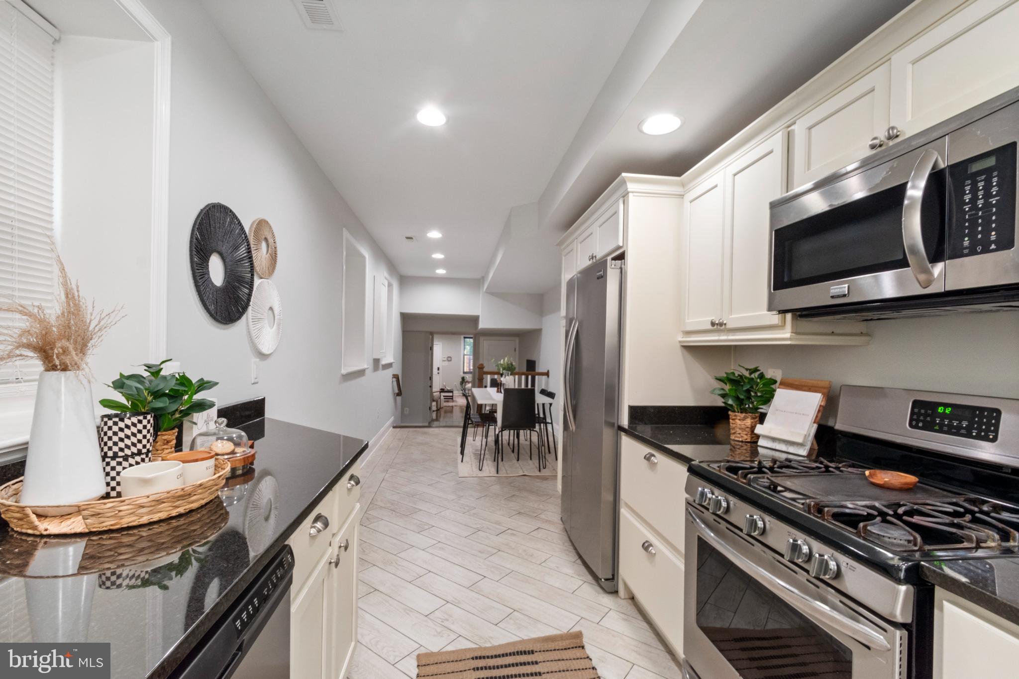 UPPER FELLS POINT - Residential