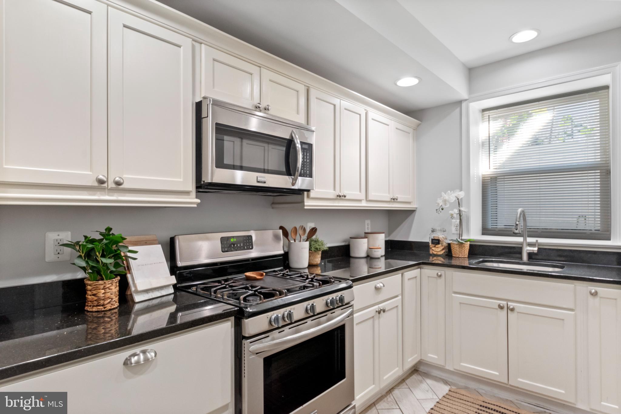 UPPER FELLS POINT - Residential