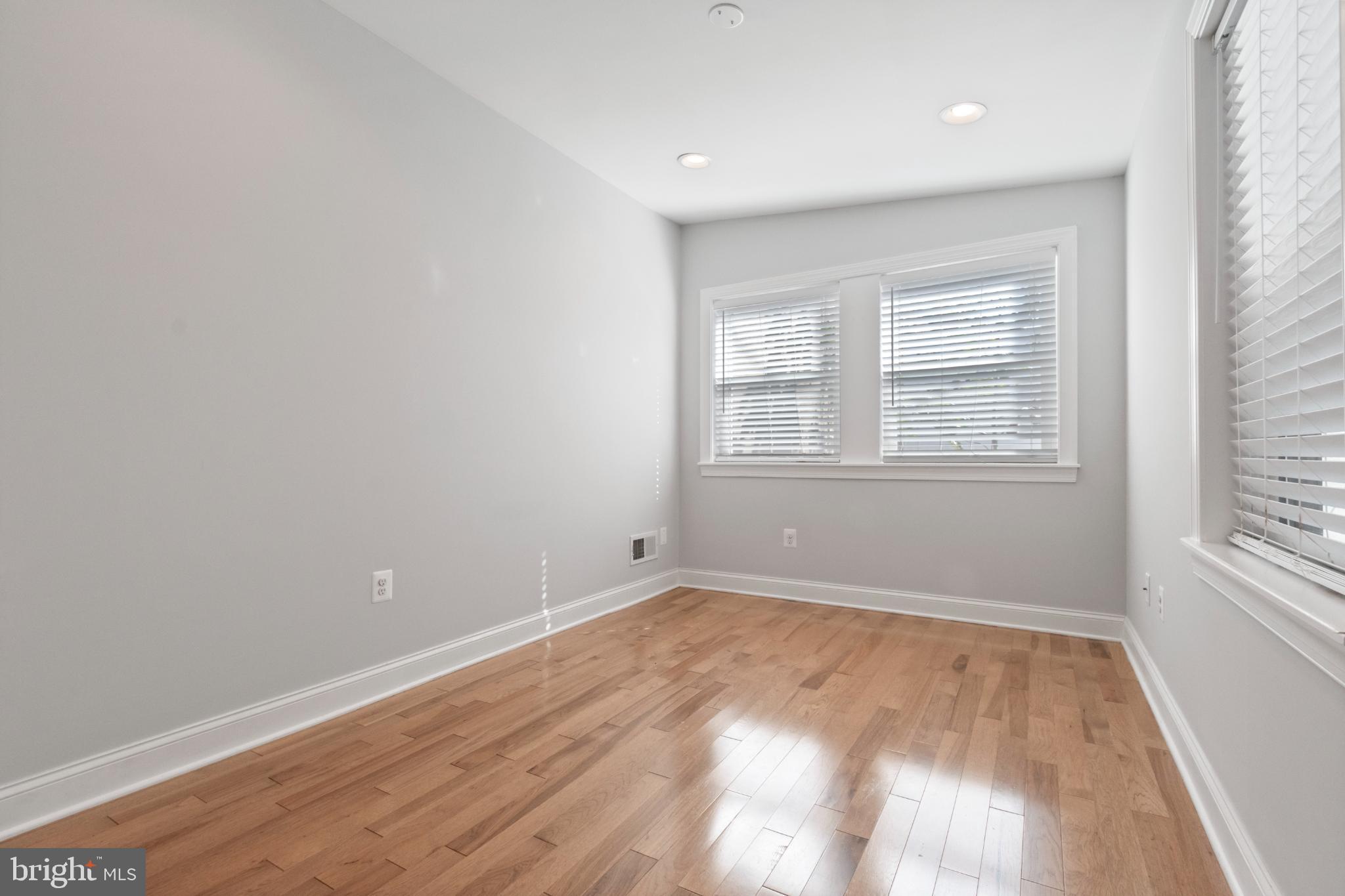 UPPER FELLS POINT - Residential