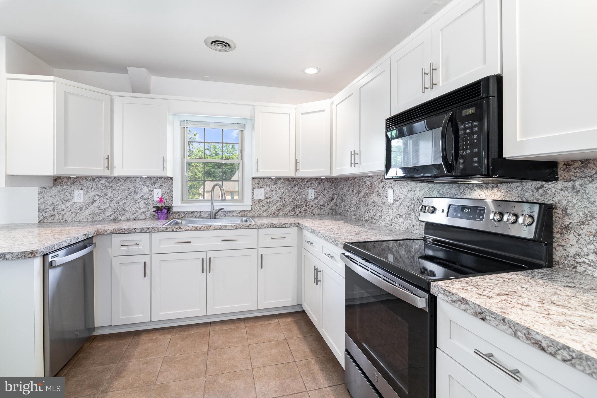 1752 PEYTON RANDOLPH COURT