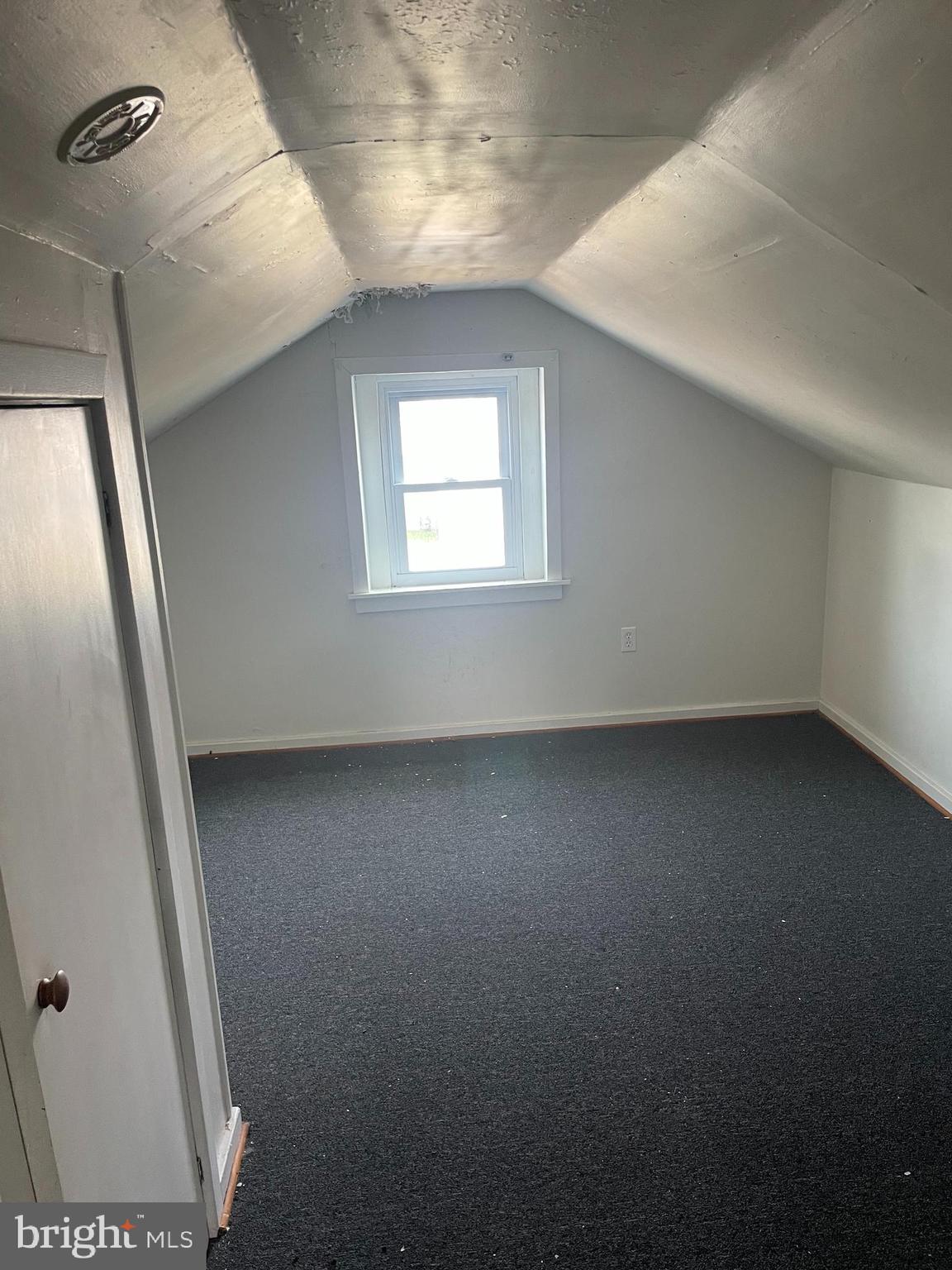 GRAY MANOR - Residential