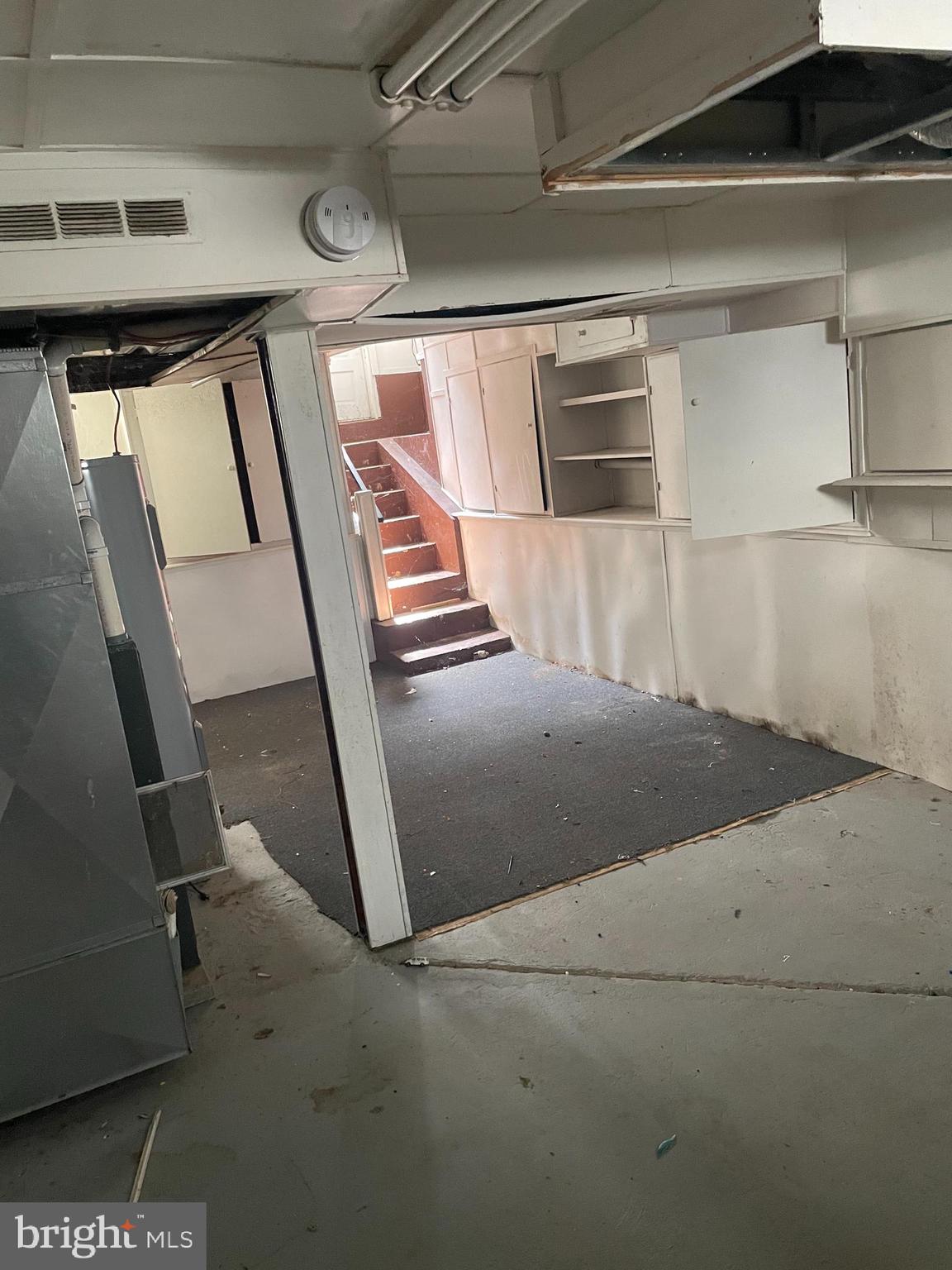 GRAY MANOR - Residential