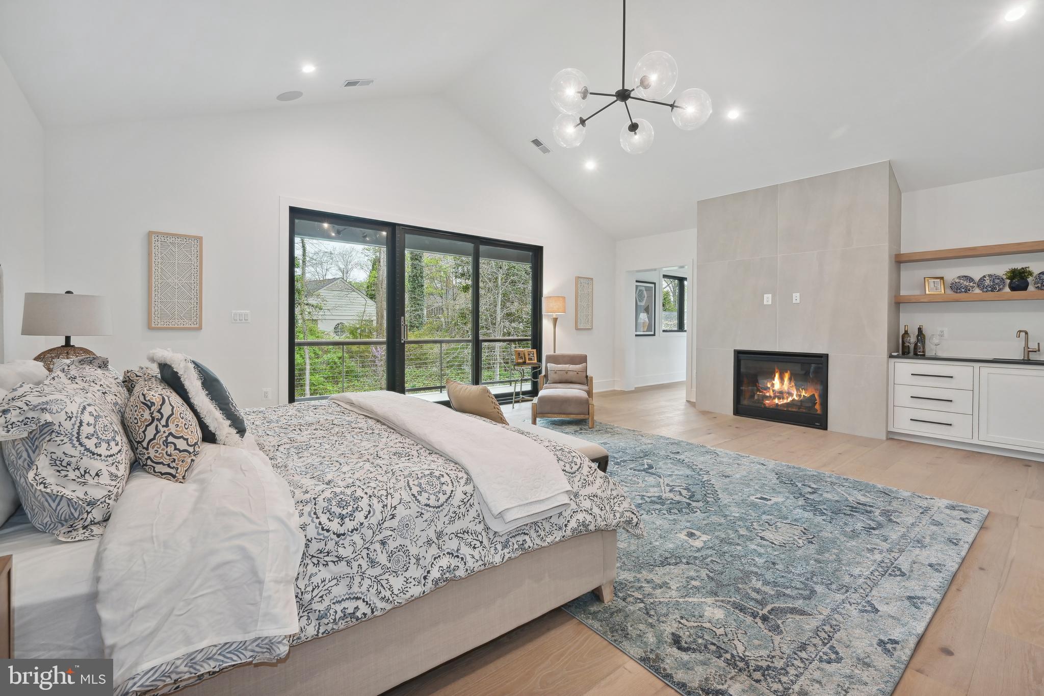 HANSBOROUGH - Residential