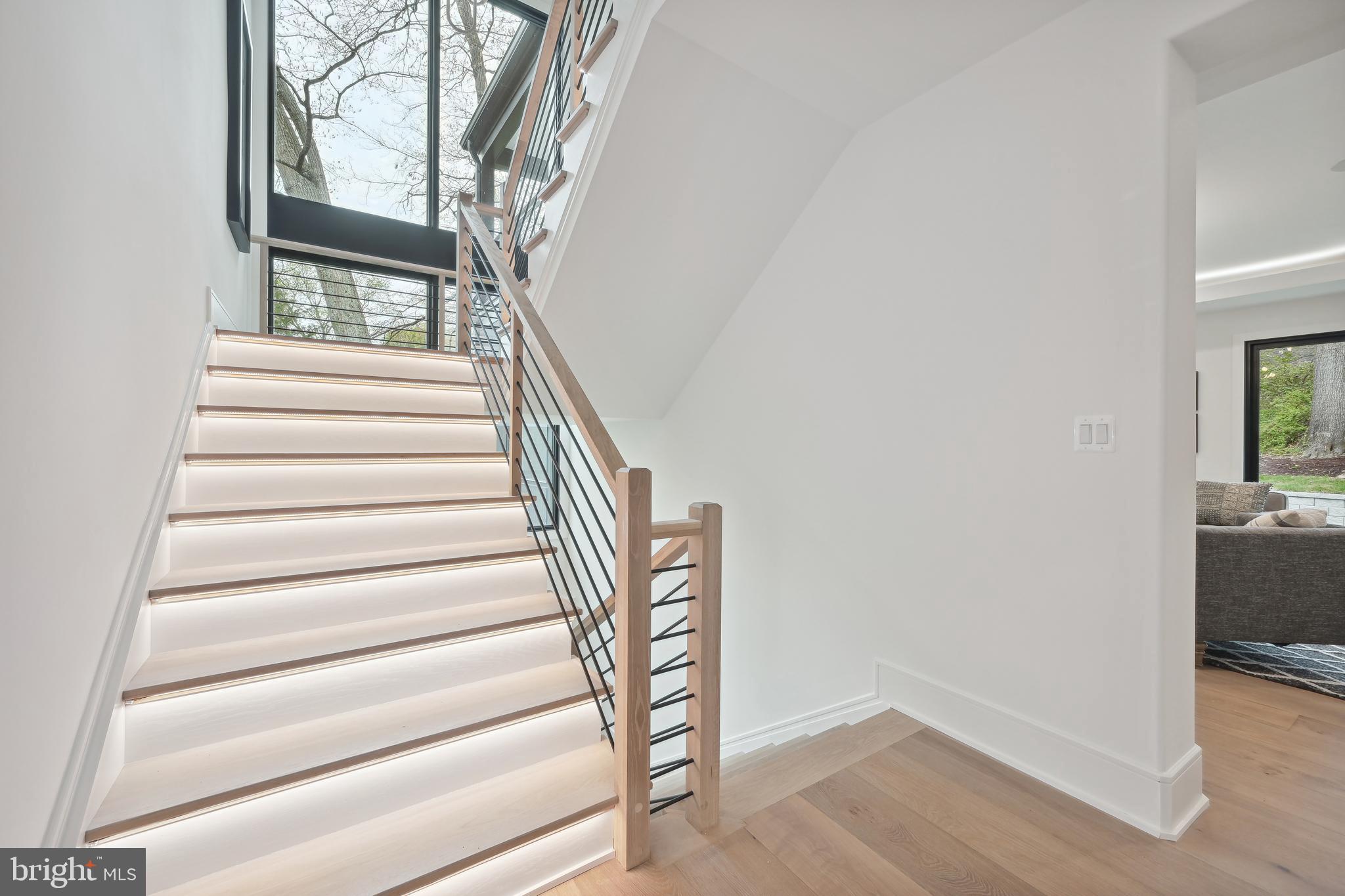 HANSBOROUGH - Residential