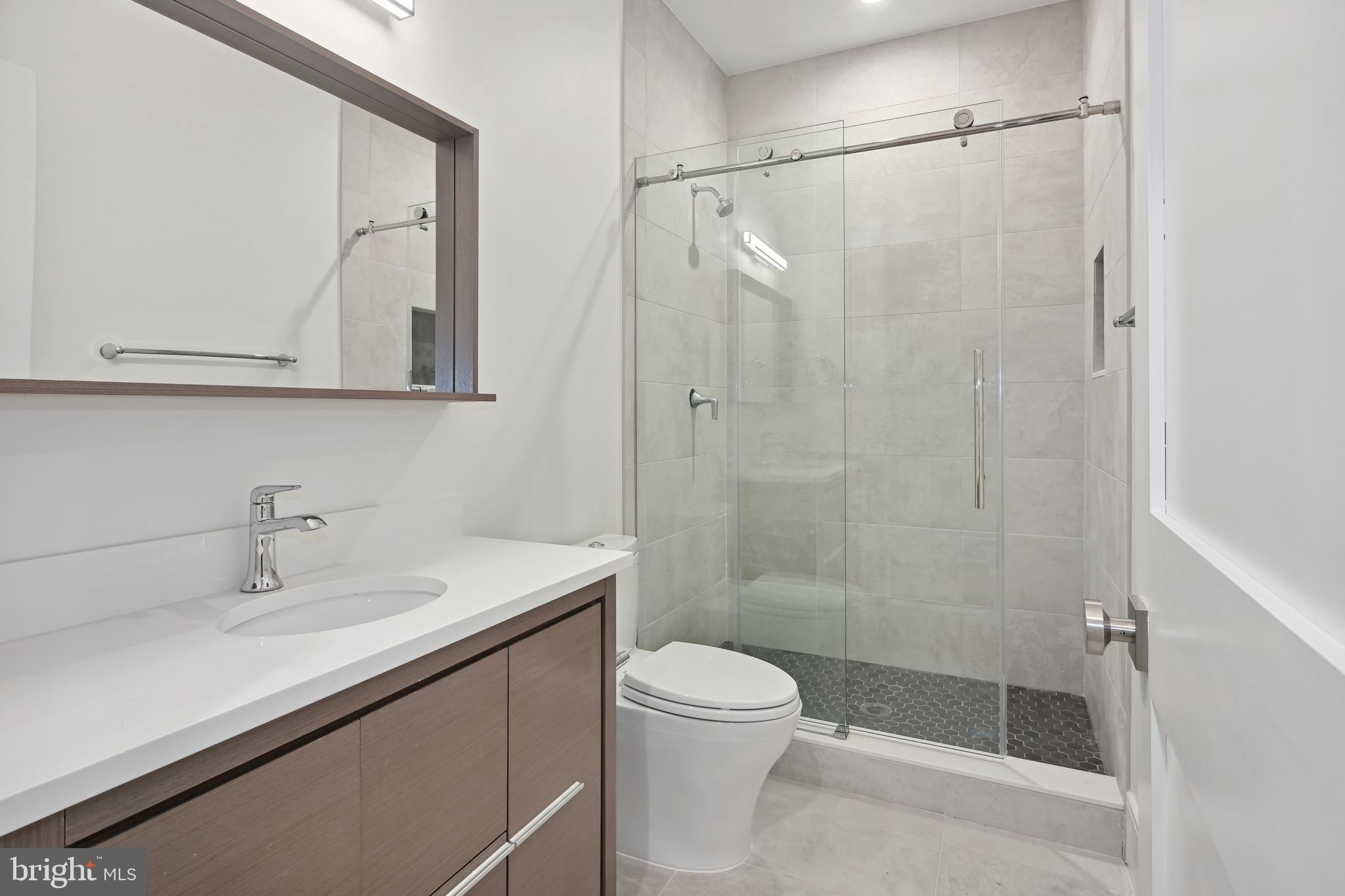 HANSBOROUGH - Residential