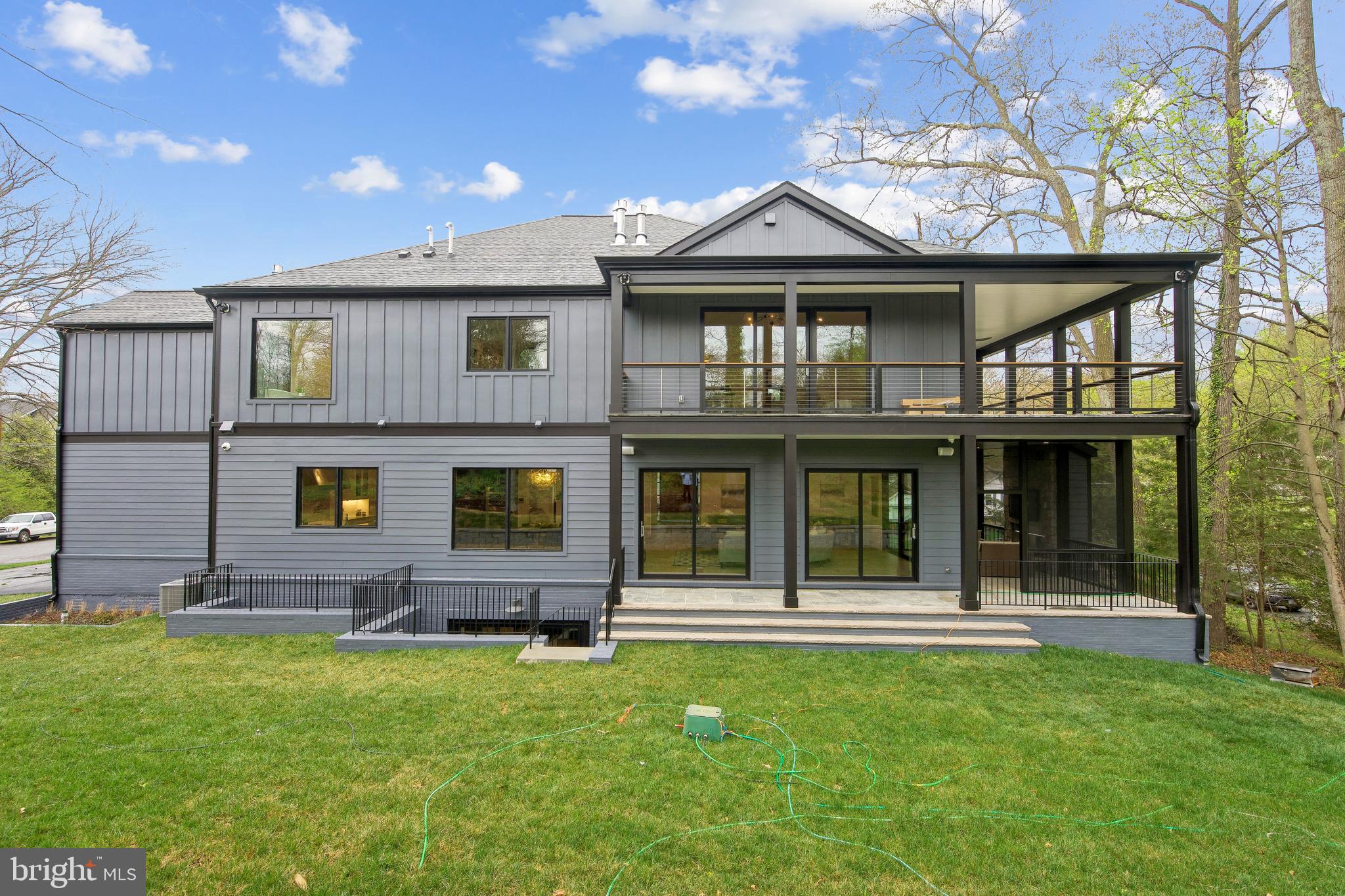 HANSBOROUGH - Residential