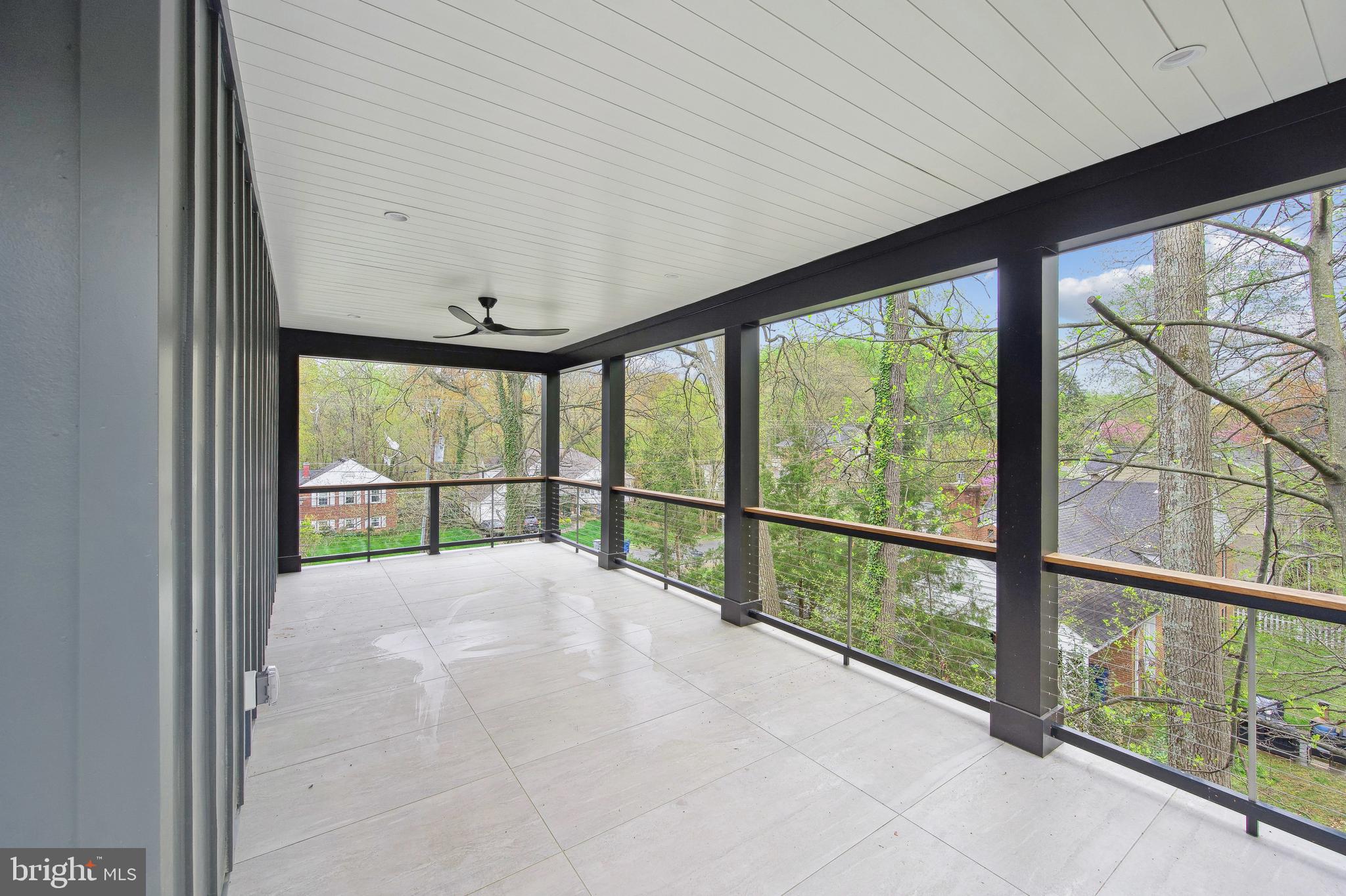 HANSBOROUGH - Residential