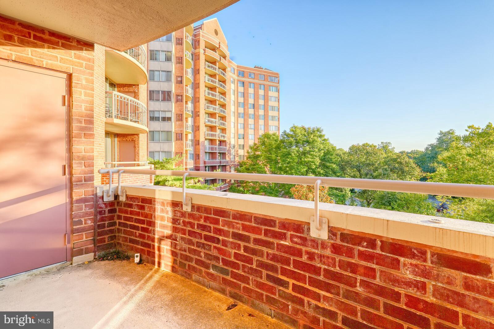 THE FALLSWOOD CODM - Residential Lease