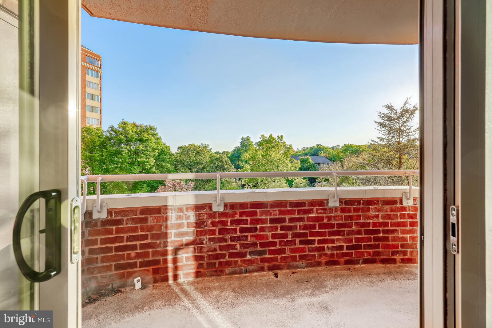 THE FALLSWOOD CODM - Residential Lease