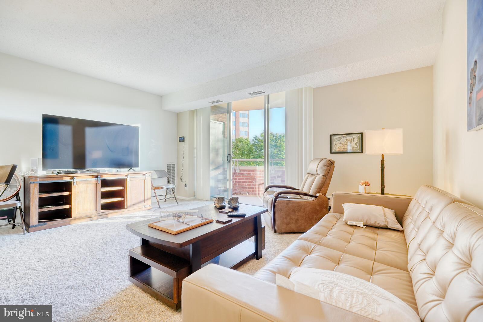 THE FALLSWOOD CODM - Residential Lease