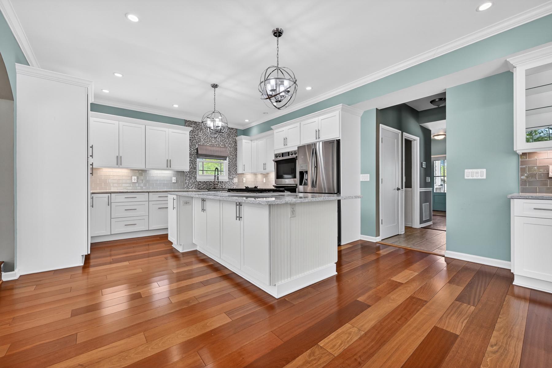 LOCH HAVEN - Residential