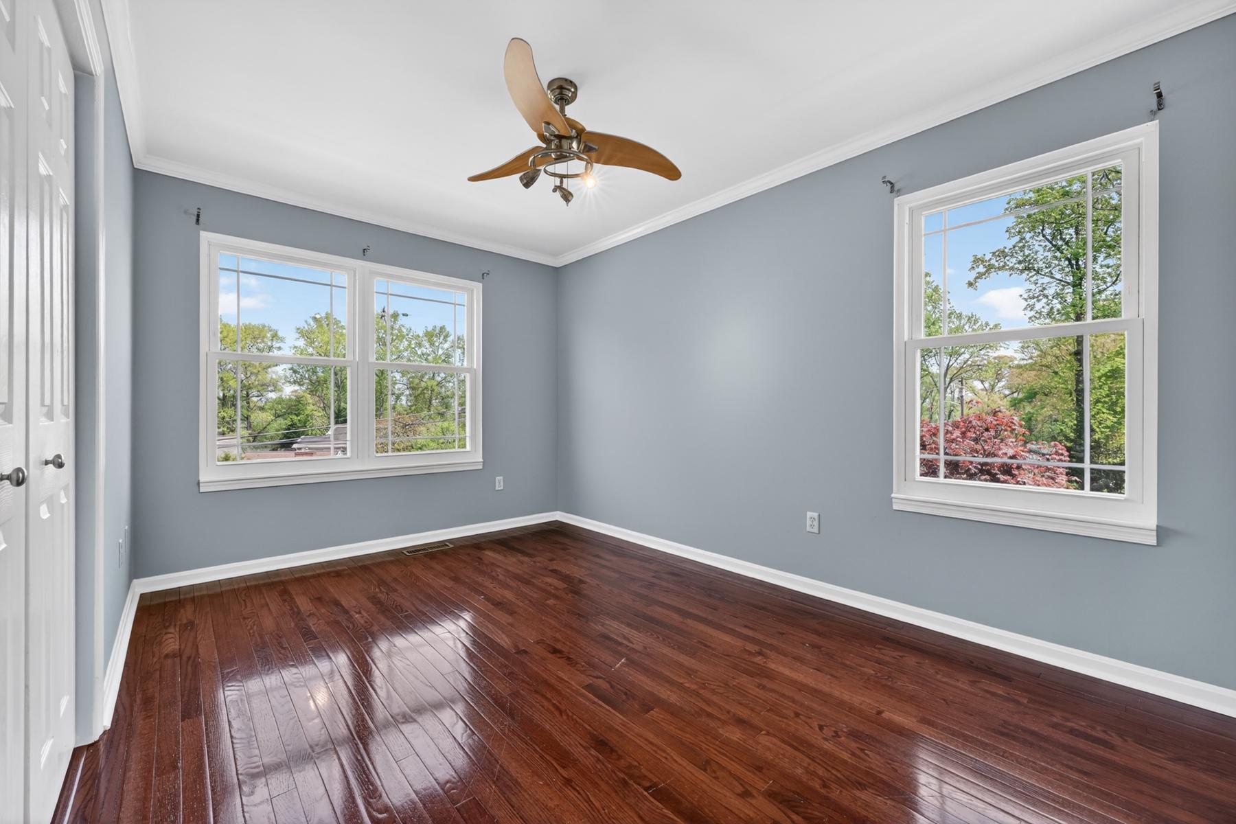 LOCH HAVEN - Residential