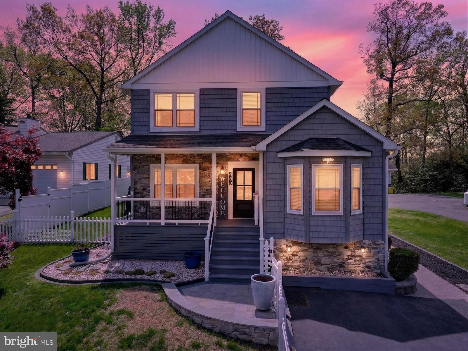 LOCH HAVEN - Residential