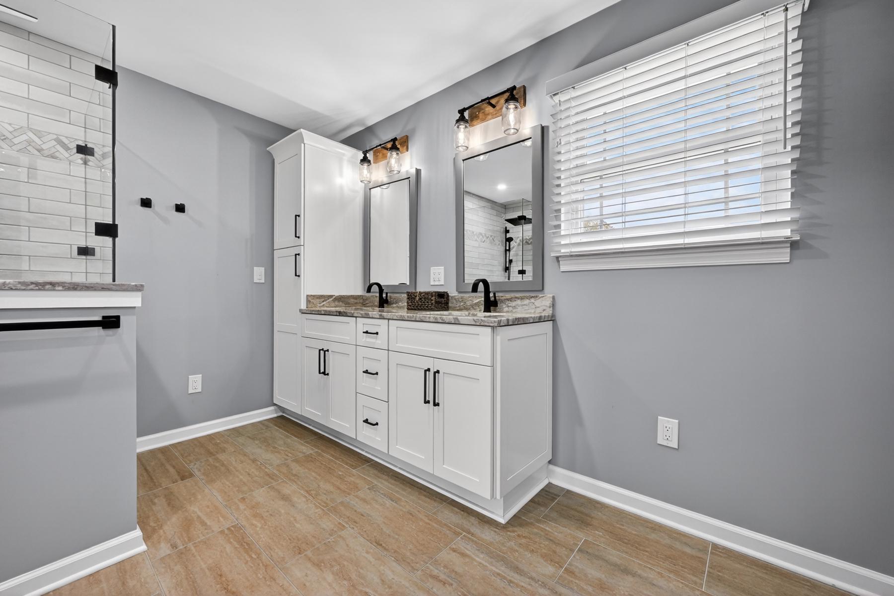 LOCH HAVEN - Residential