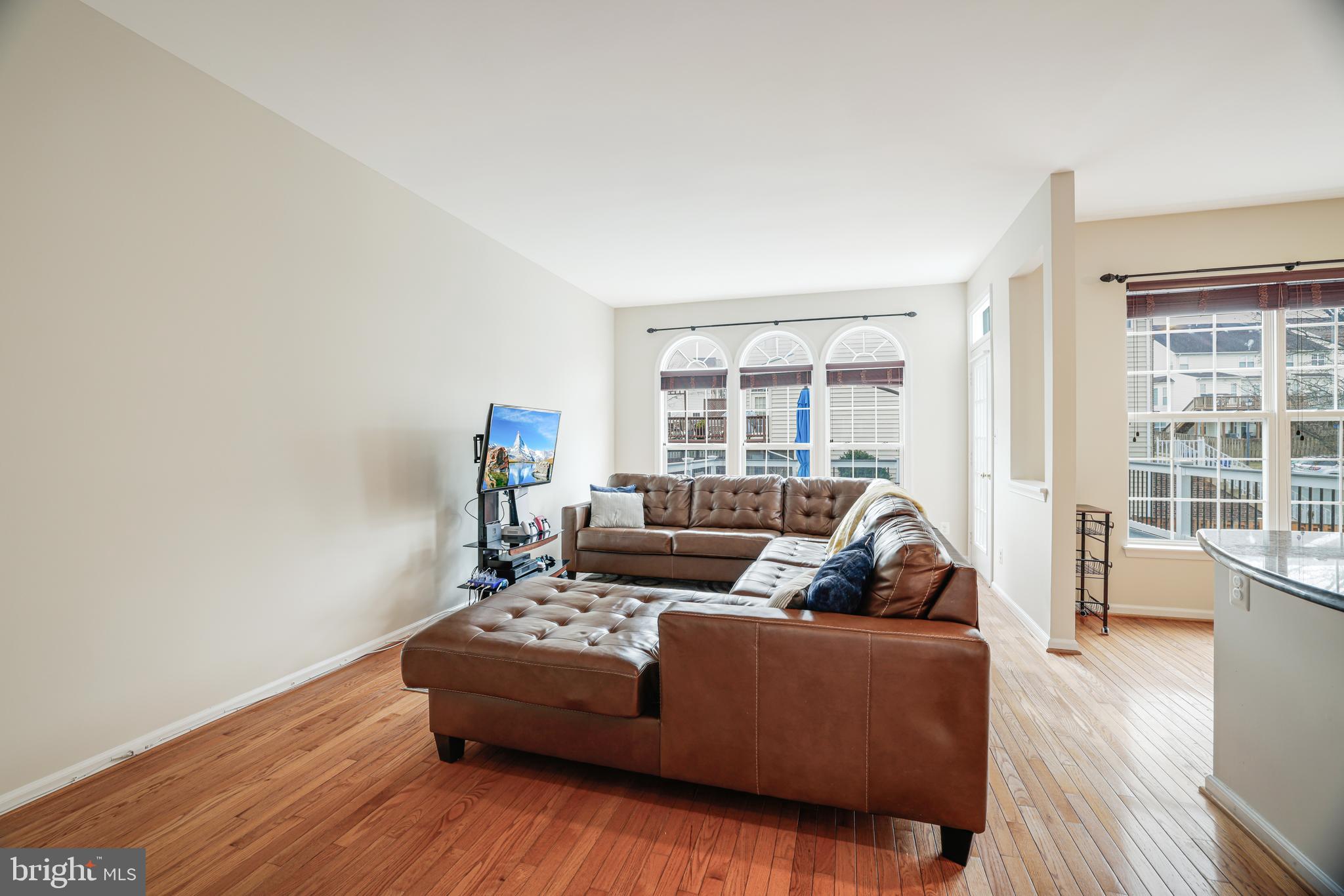 KINCAID FOREST - Residential Lease