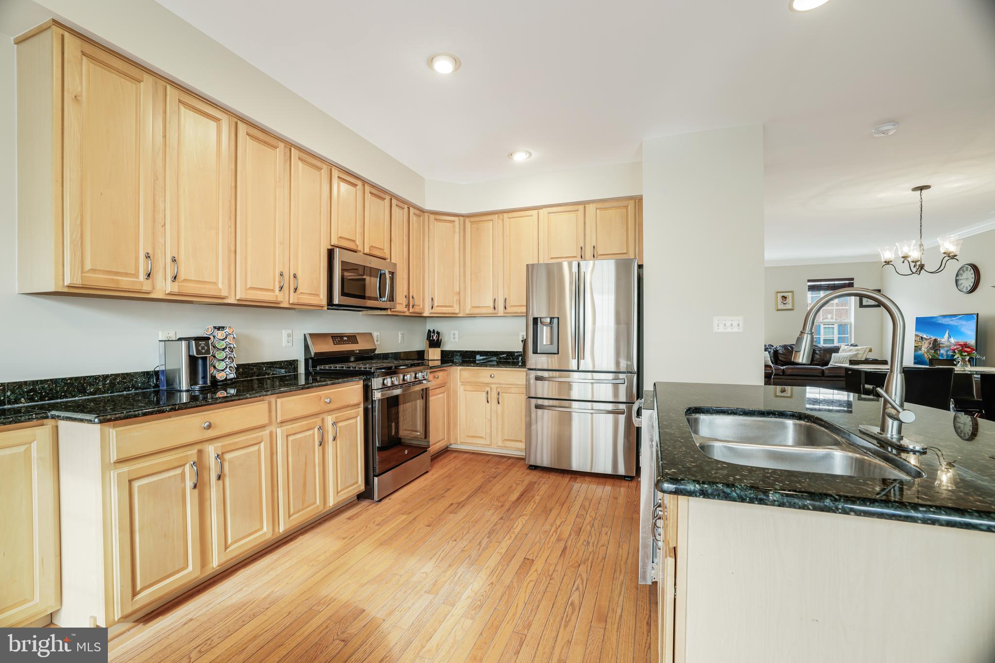 KINCAID FOREST - Residential Lease