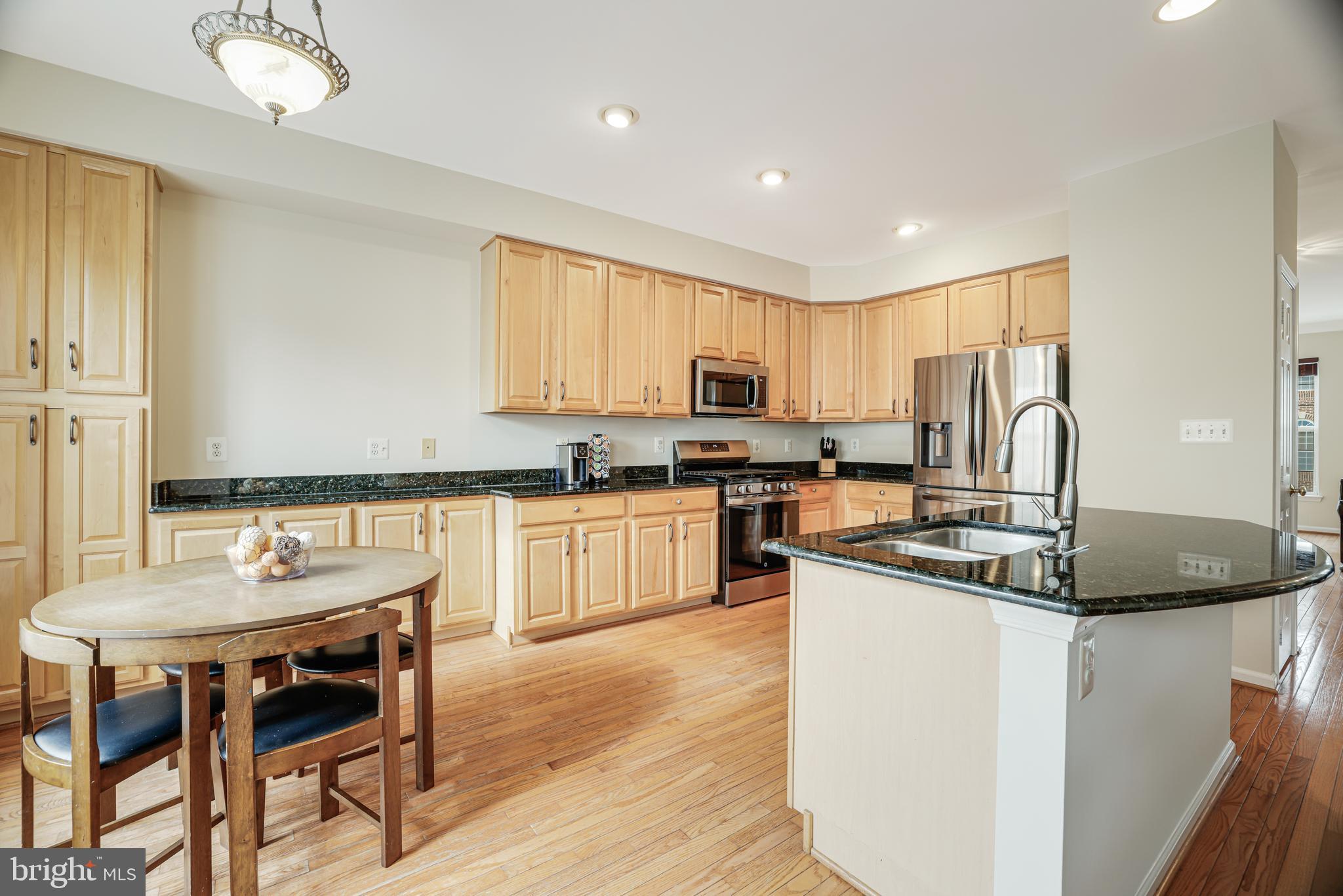 KINCAID FOREST - Residential Lease
