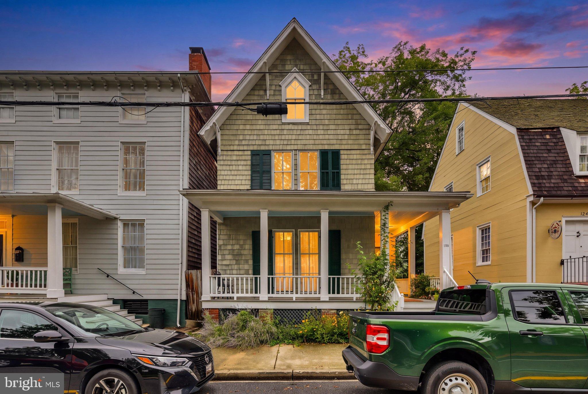 126 S COMMERCE STREET