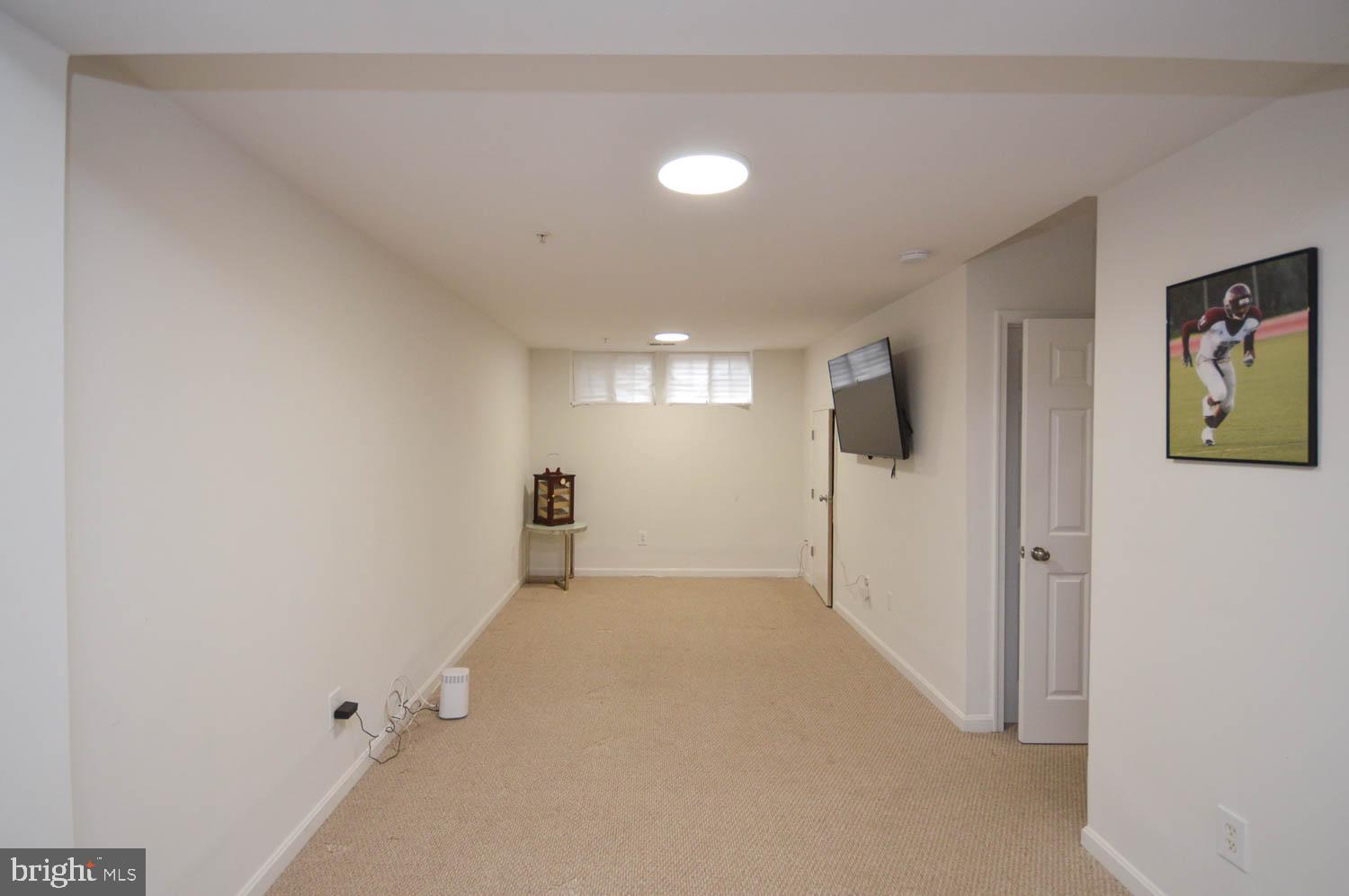 HUNTINGTON RIDGE - Residential