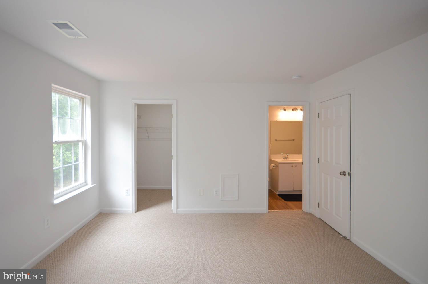 HUNTINGTON RIDGE - Residential